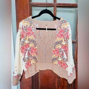 FREE PEOPLE Floral Bohemian Top - Cream and Brown

Size MED